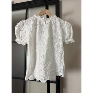 dRa Los Angeles Eyelet Ruffle Collar Blouse Size XS